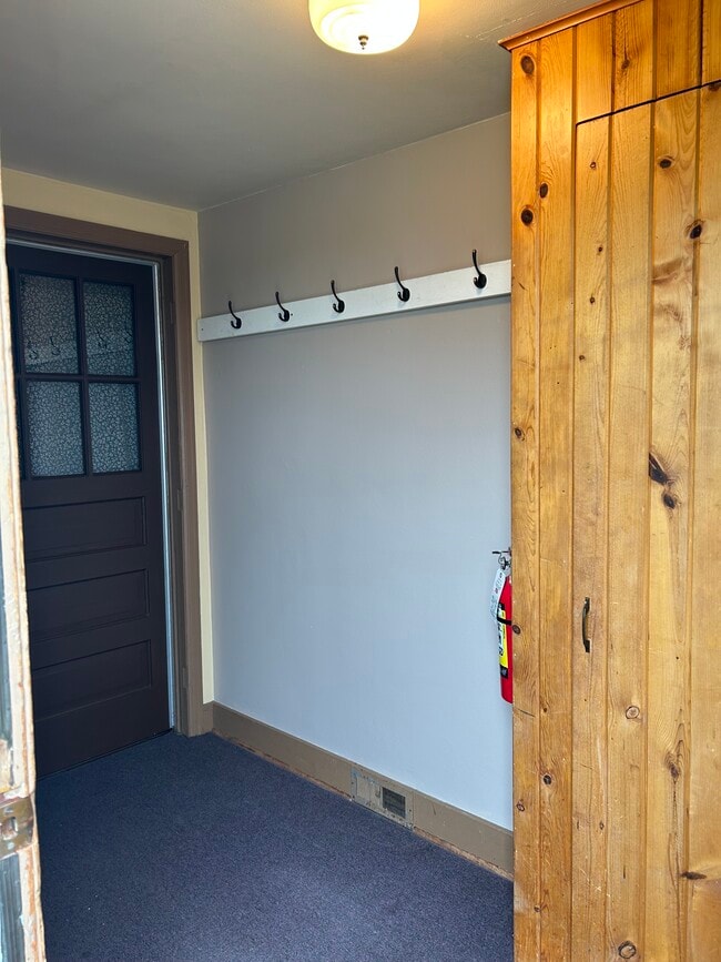 Front Door - W4160 Main Rd Unit 3