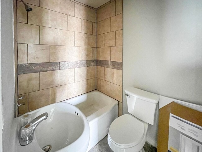 Photo - 311-313 North Love Street Unit 311