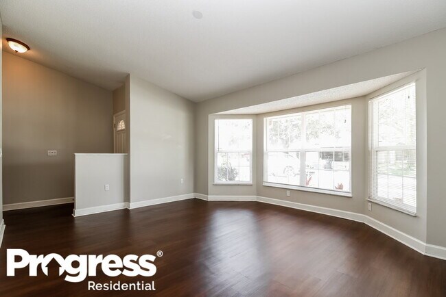 Photo - 5803 Taywood Dr