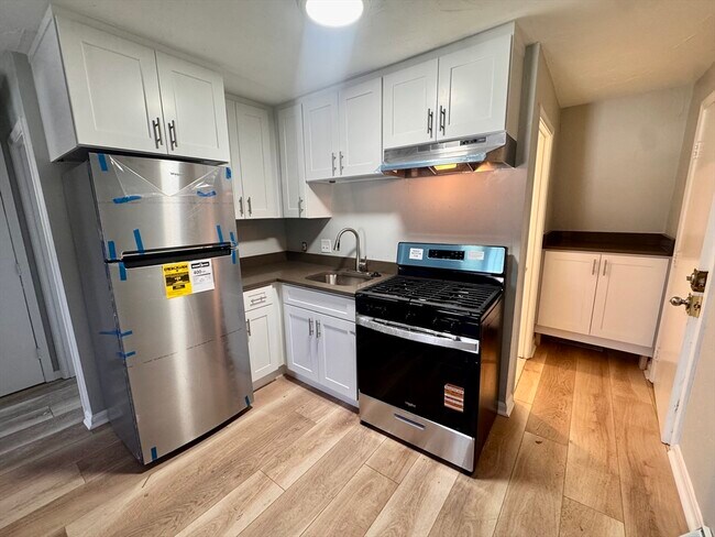 Photo - 68 Readville St Unit 1