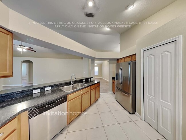 Photo - 8013 Alamosa Wood Ave