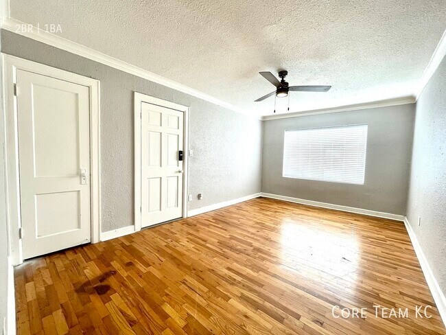 Photo - Roanoke Plaza Renovated 2 Bed Unit 1116-1