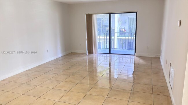 Photo - 10421 N Kendall Dr Unit C201