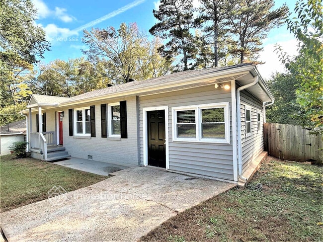 Photo - 2553 Habersham Dr