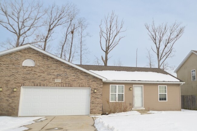 Building Photo - 693 Dearborn Rd Unit F