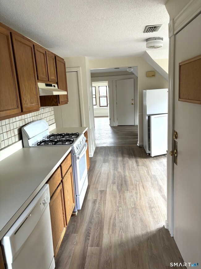 Photo - 1310 Stanley St Unit 3rd floor