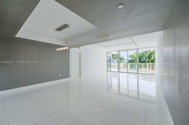 2627 S Bayshore Dr Unit 604