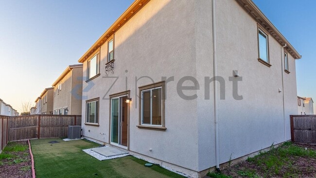 Photo - 3500 Nuestra Ave