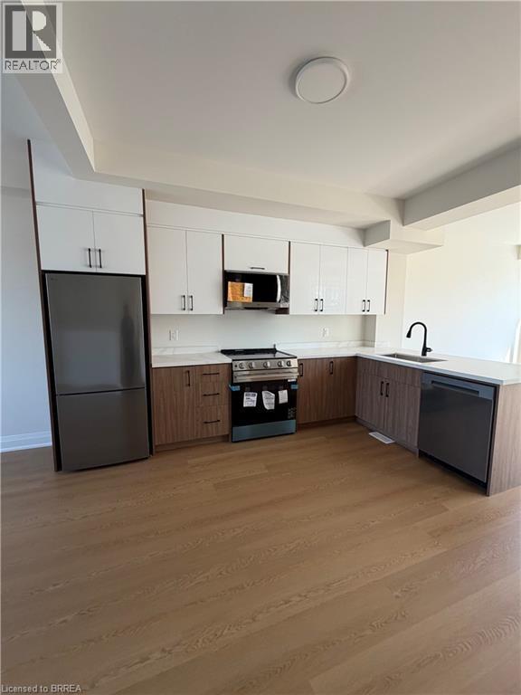 Photo - 167 FIFTH Avenue