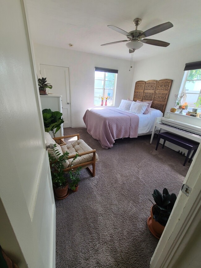 Photo - 1717 N Whittier Dr Unit Cozy Home