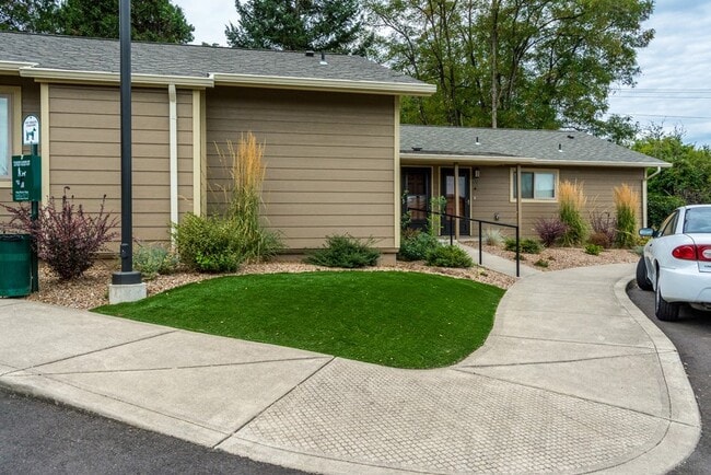 Photo - 3202 Bluff Ave SE Unit #3202