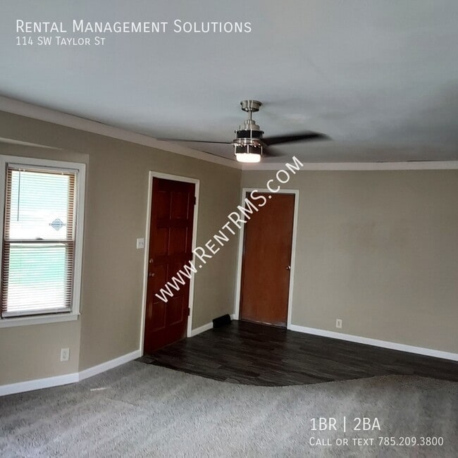 Photo - 114 SW Taylor St