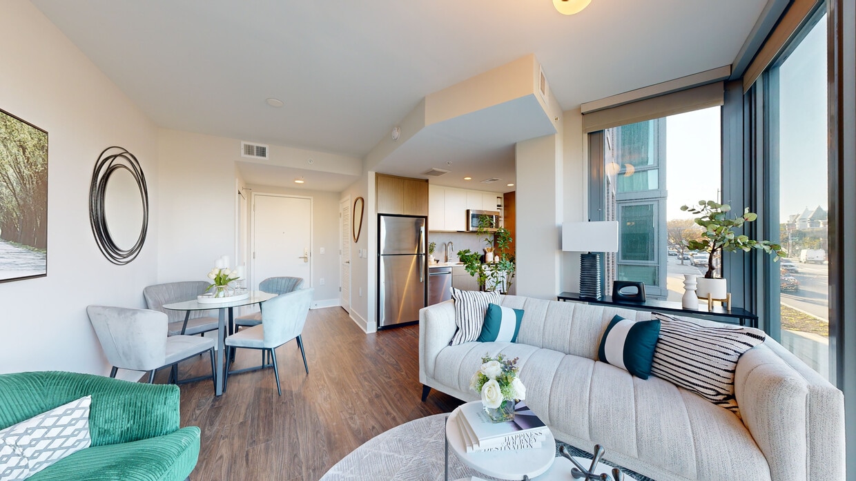 Photo - Pinnacle Apartments