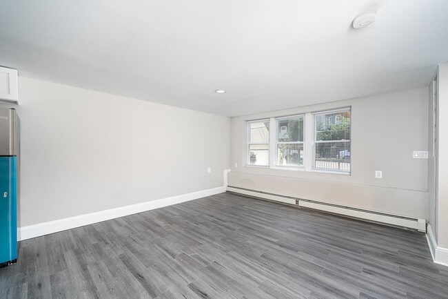 Photo - 213 OGDEN Ave Unidad 1