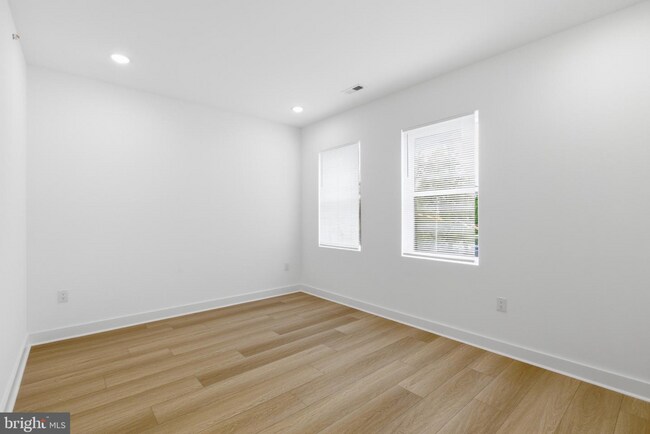 Photo - 2223 N 22nd St Unit 3