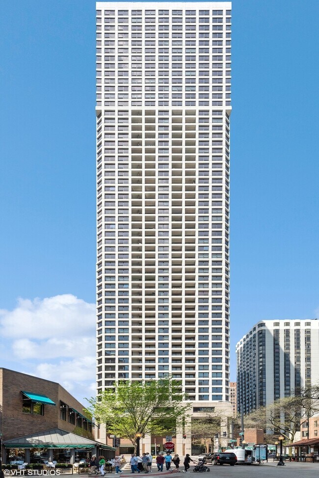 Building Photo - 1030 N State St Unit 29A Rental