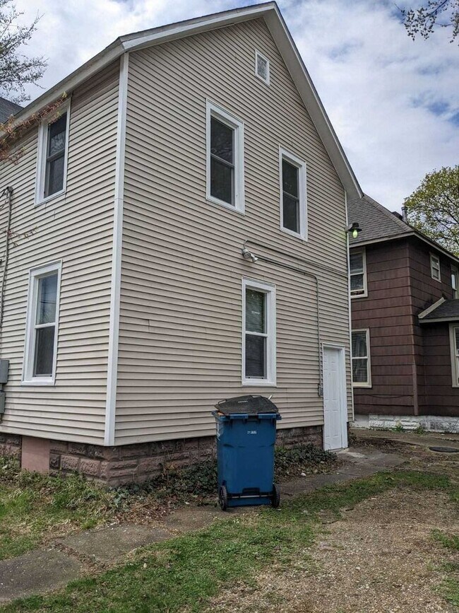 Photo - 1023 Washington Ave Unidad 1