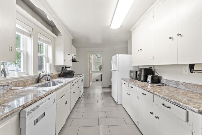 4609 Knox Rd