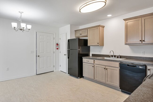 Photo - 24 Jersey Way Unit 103