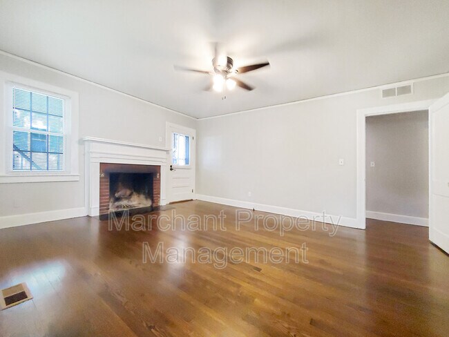 Photo - 111 Deoyley Ave