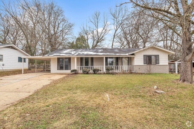 Building Photo - 305 Ward Dr Rental