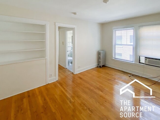 Photo - 516 W Cornelia Ave Unit 207