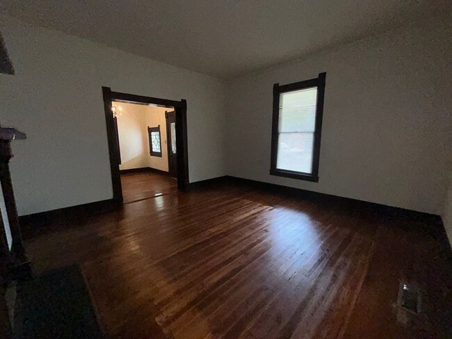 Photo - 179 Lagrange St
