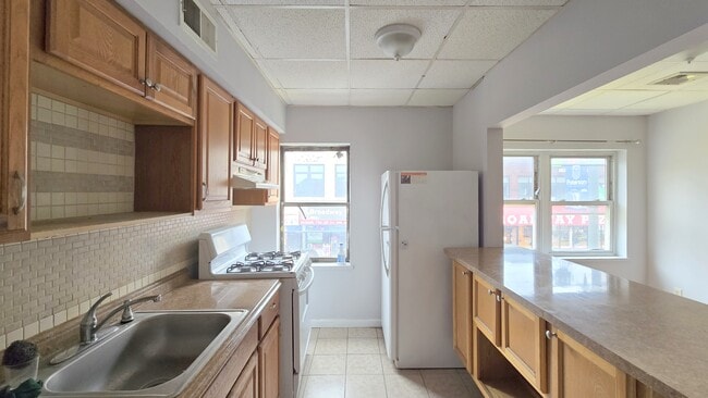 Building Photo - 61 Broadway Unit 1