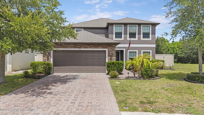 553 Trymore Dr SE