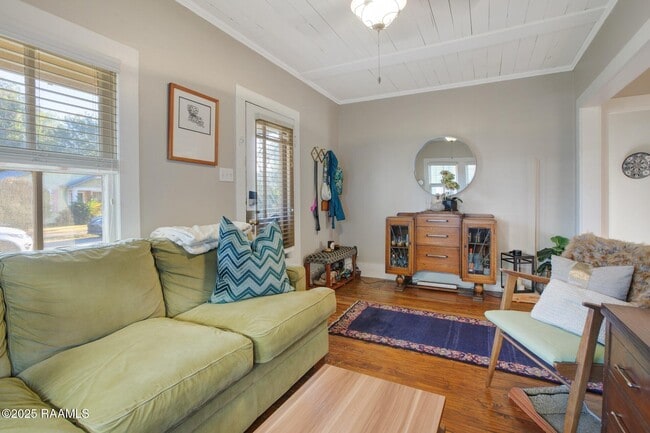 Photo - 310 Cleveland St