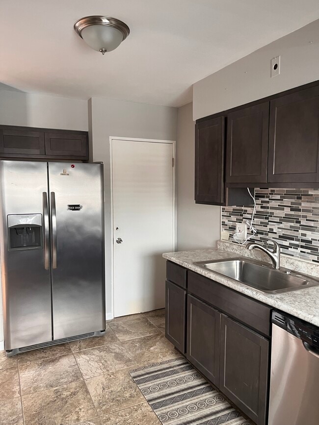 Photo - 7445 Saleen Ct