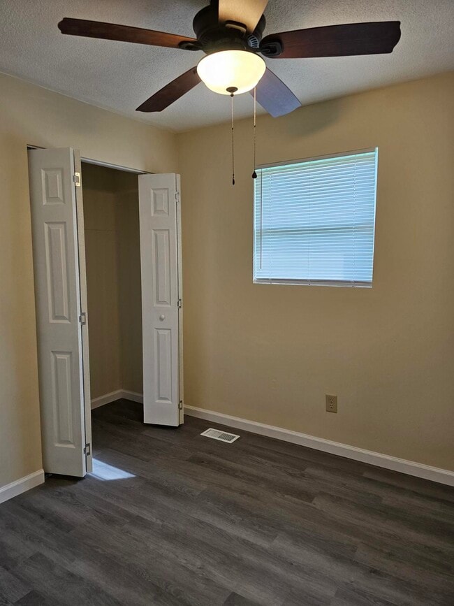 2611 Browns Mill Rd