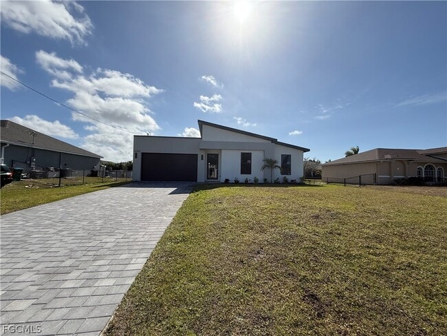 Building Photo - 1409 NW 21st Ct