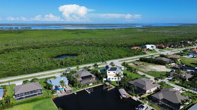 Photo - Want to live like a Millionaire? House