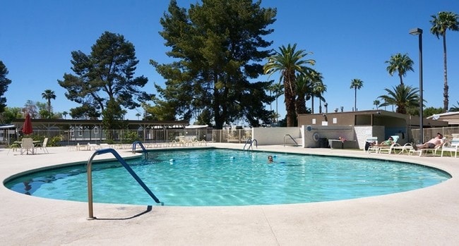 Photo - Fairview Manor Apartments