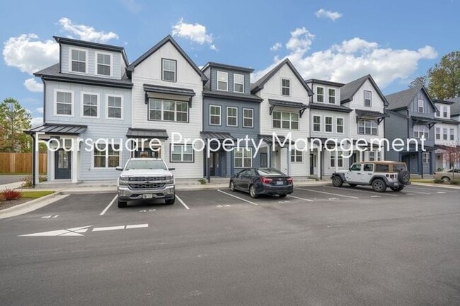 Photo - Modern 4-Bed / 3.5-Bath Townhome with Main Level Hard-Surface Floors , Back Patio – Easy Access t...