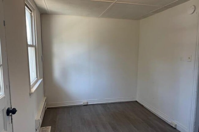 Photo - 440 Fauber St