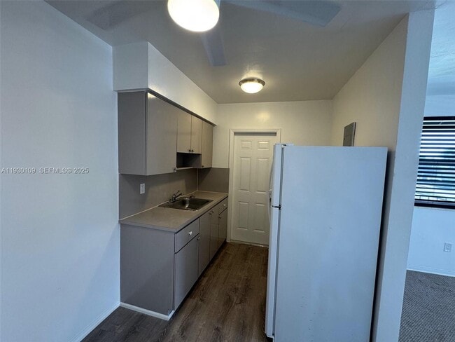 Photo - 6451 W Flagler St Unidad 9