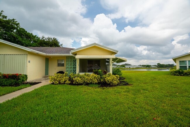 Building Photo - 14339 Canalview Dr