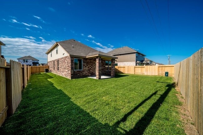 Photo - 9522 Yellow Rose Dr