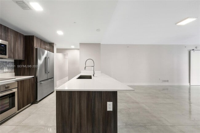 Photo - 488 NE 18th St Unit 2109