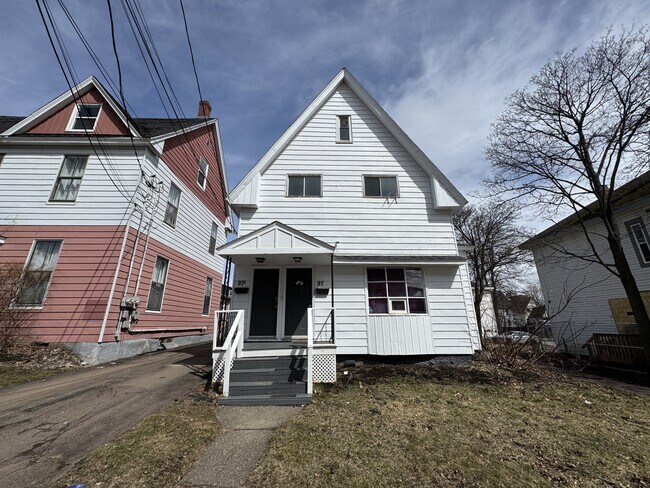 Photo - 97 1/2-97 1/2 Cameron St