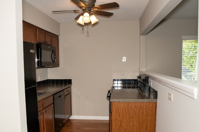 Photo - Hansom Court