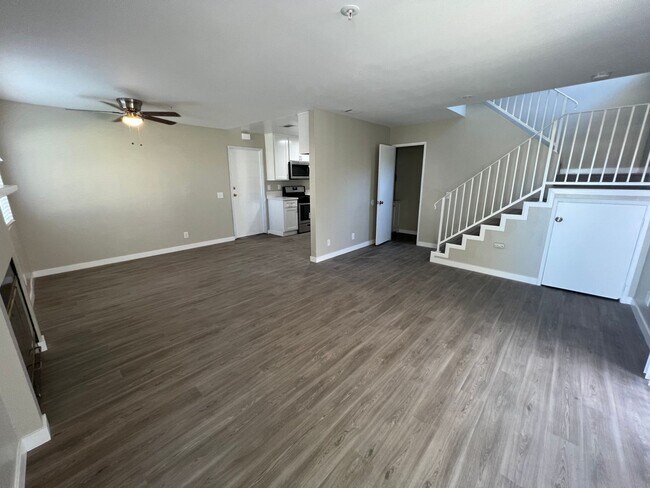 Photo - adams14772 Unit D