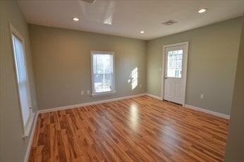Photo - 32 Roundy St Unit 2