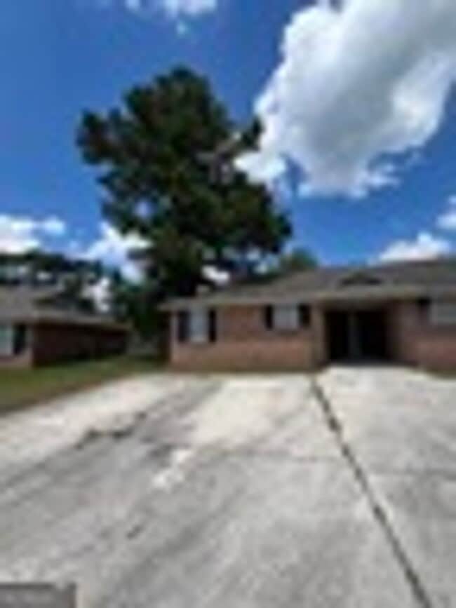 Building Photo - 409 Baltic Ct Unit 1