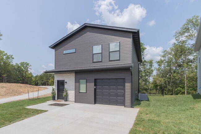 729 Ella Dr Unit 729 Ella Dr