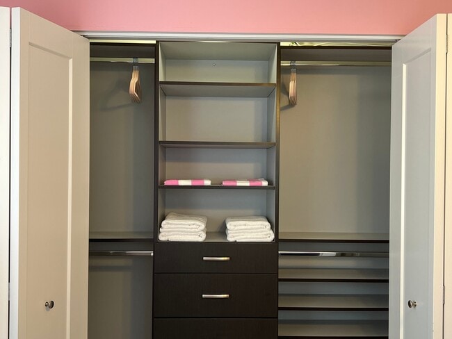 Photo - 1031 N 74th Terrace