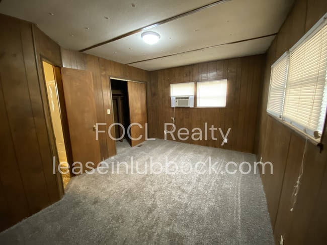 Photo - Affordable 2 bed 2 bath Roosevelt ISD; Trailer House