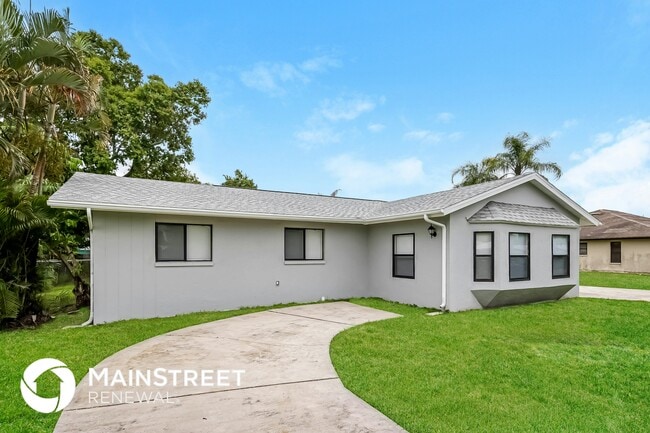 Photo - 13330 Third St